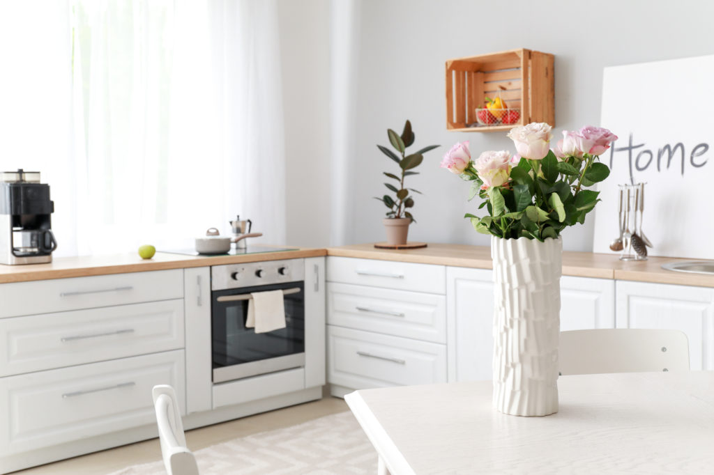 Consejos para Elegir y Combinar Colores en la Cocina: Estilo y Armonía